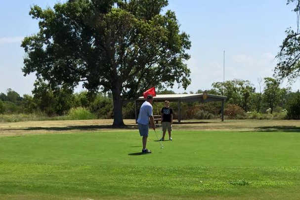 Lindsay Municipal Golf Course - photo 1
