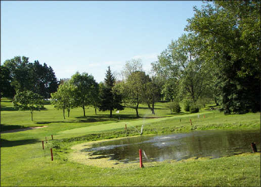 3 Lakes Golf Course - photo 4