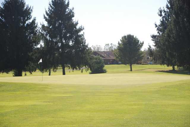 Carroll Meadows Golf Course - photo 3