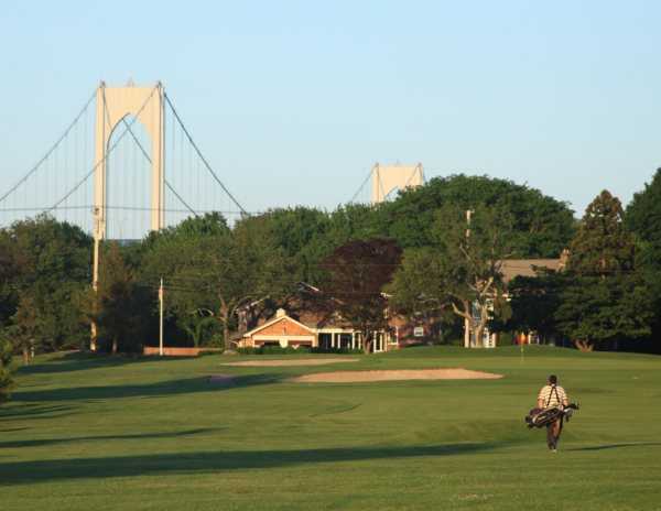 Jamestown Golf Course - photo 2