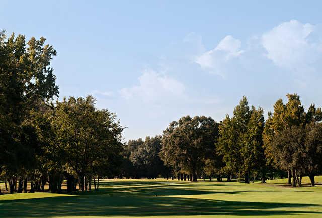 Lagoon Park Golf Course - photo 4