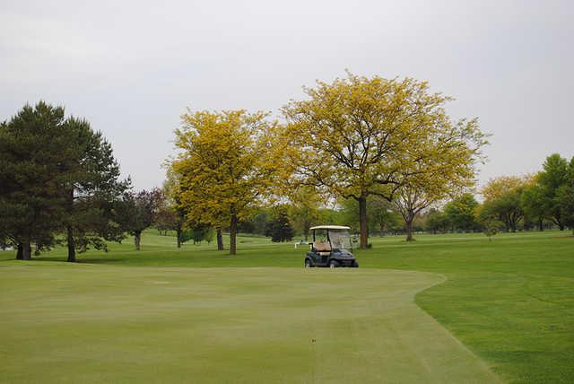Mahoney Golf Course - photo 3