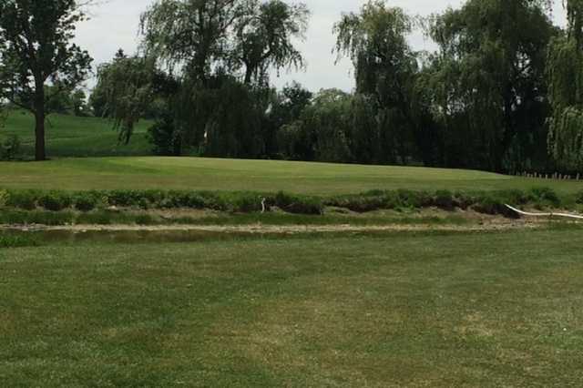 MontHill Golf and Country Club - photo 4