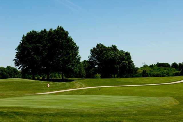 Cardinal Hill Golf Club - photo 2