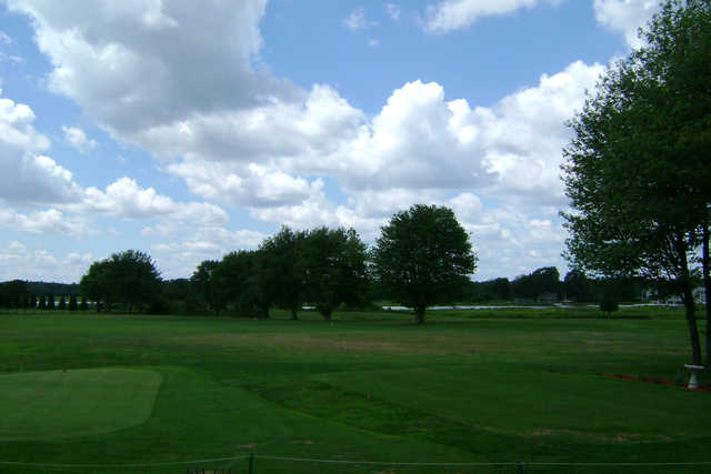Wampanoag Golf Course - photo 2