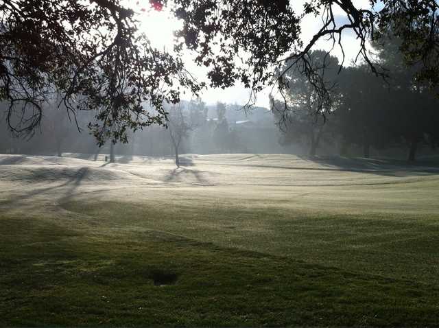 Calabasas Golf & Country Club - photo 2