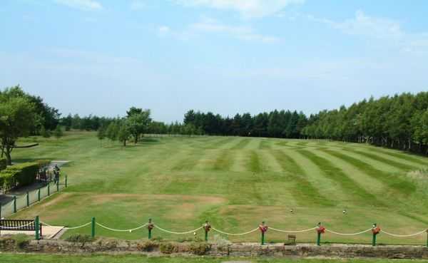 New Mills Golf Club - photo 2