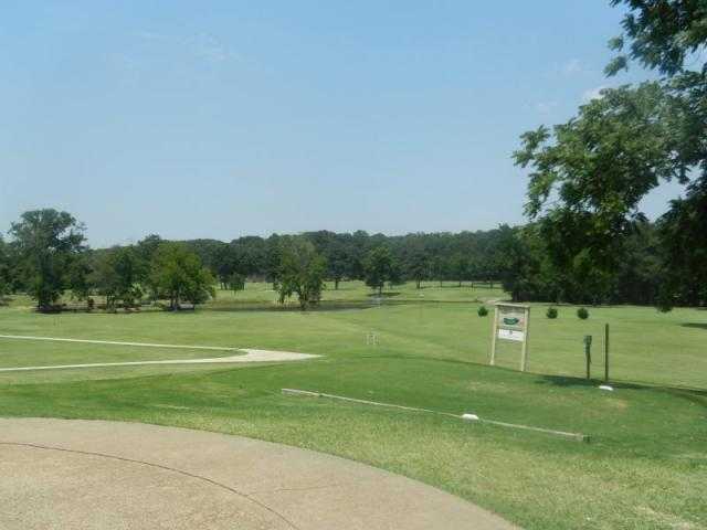 Crowley Ridge Country Club - photo 2