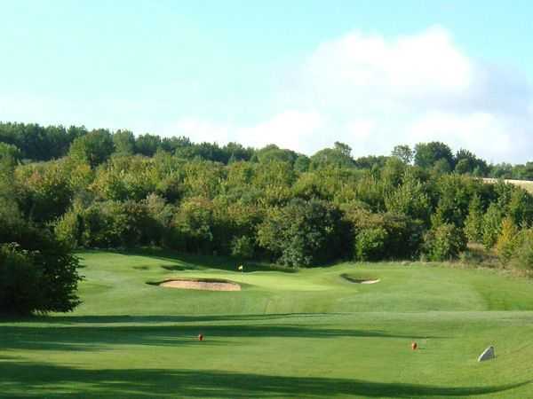 Dunstable Downs Golf Club - photo 5