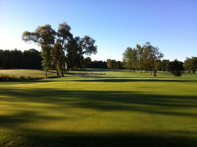 Arrowhead Golf Course - MI - photo 3