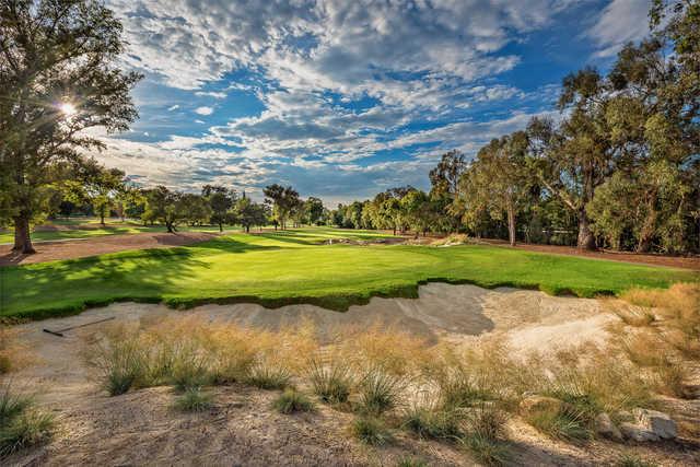 Los Robles Greens Golf Course - photo 3