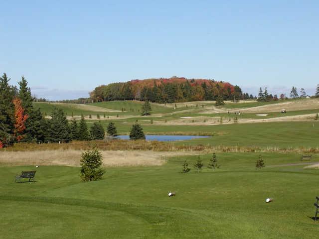 Fox Meadow Golf & Country Club