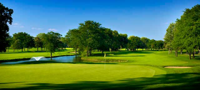Olympia Fields Country Club - photo 5