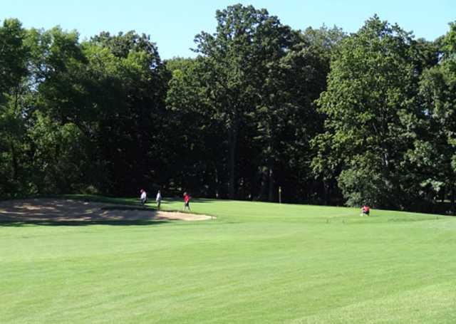 Oakwood Park Golf Course - photo 3