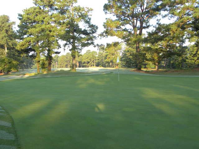 Southern Pines Golf Club - photo 2