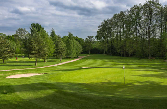 Cranleigh Golf & Country Club - photo 2