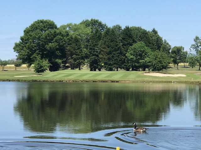 White Plains Golf Club - photo 3