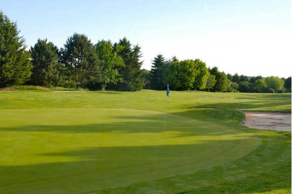UGOLF Saint-Germain-lès-Corbeil - photo 2