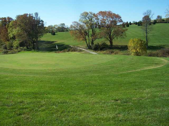 Walnut Acres Golf Course - photo 1