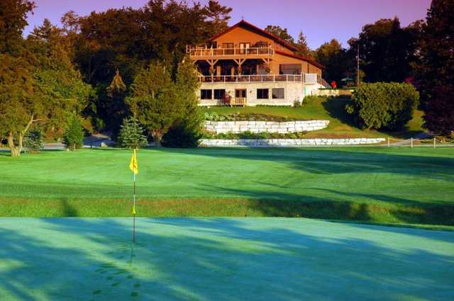 Oakwood Inn Resort and Golf Club - photo 2