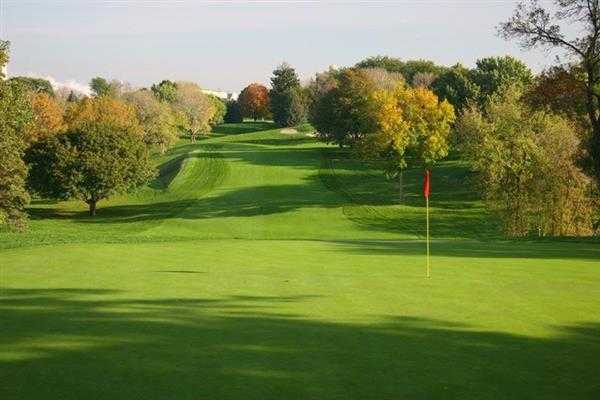 Town and Country Club - photo 3