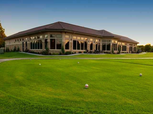 Oakwood Country Club - photo 3