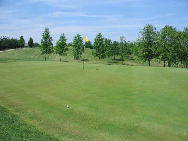 Rolling Hills Golf Course - photo 5