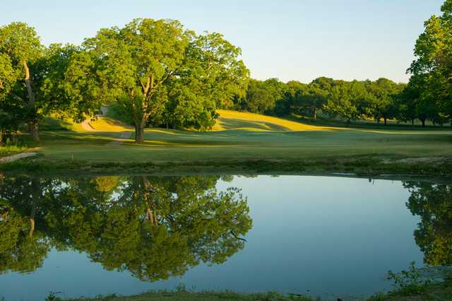 Meadowbrook Golf Course - photo 1