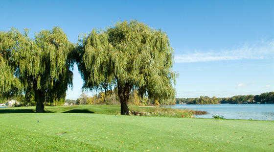 Oak Pointe Country Club - photo 2