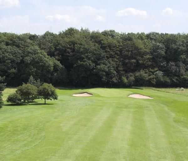 Whipsnade Park Golf Club - photo 3