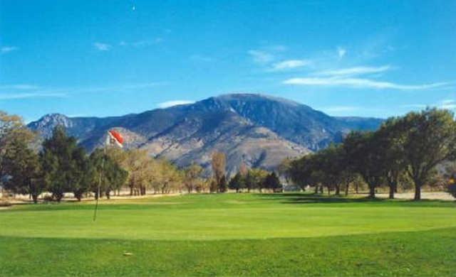 Walker Lake Golf Course - photo 2