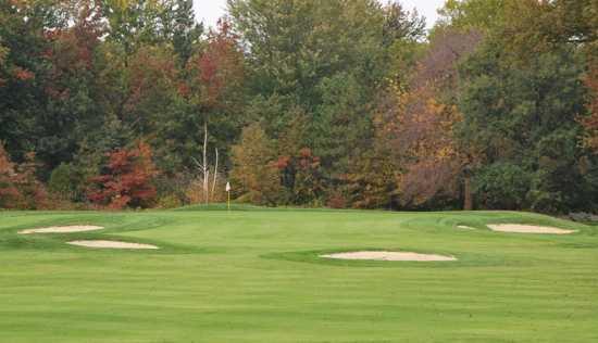 Avon Oaks Country Club - photo 2