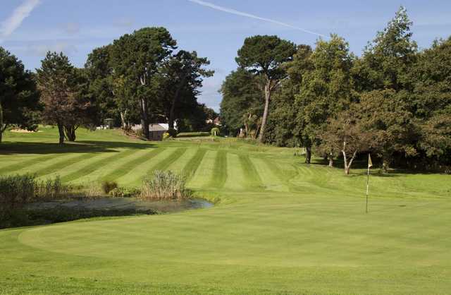 The St. Pierre Park Hotel & Golf Resort - photo 2