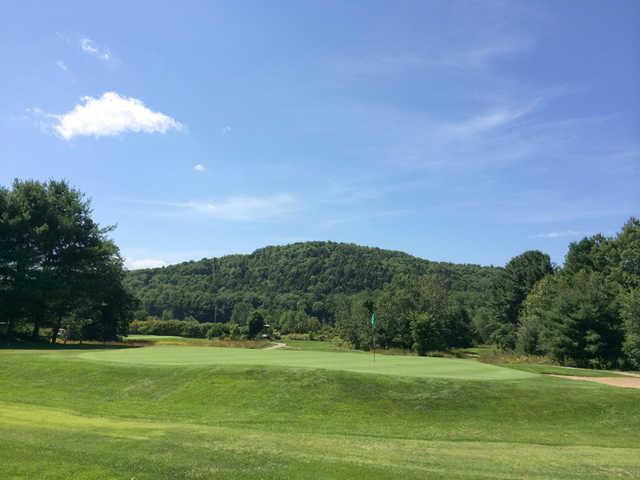 Cronins Golf Resort