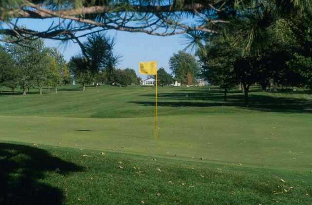 Kuehn Park Golf Course - photo 3