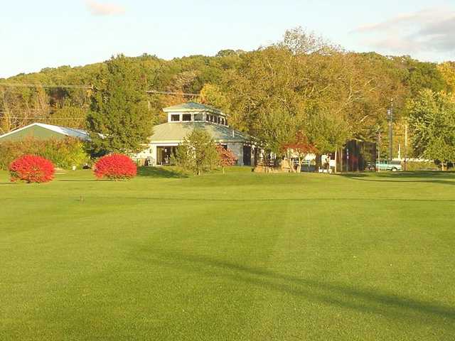 Chapel Hill Golf Course - photo 3