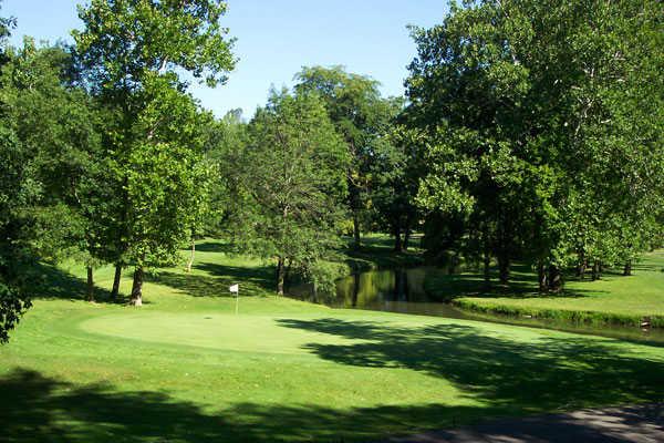 Kings Mill Golf Club - photo 3