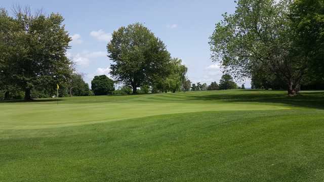 Twin Ponds Golf & Country Club - photo 3