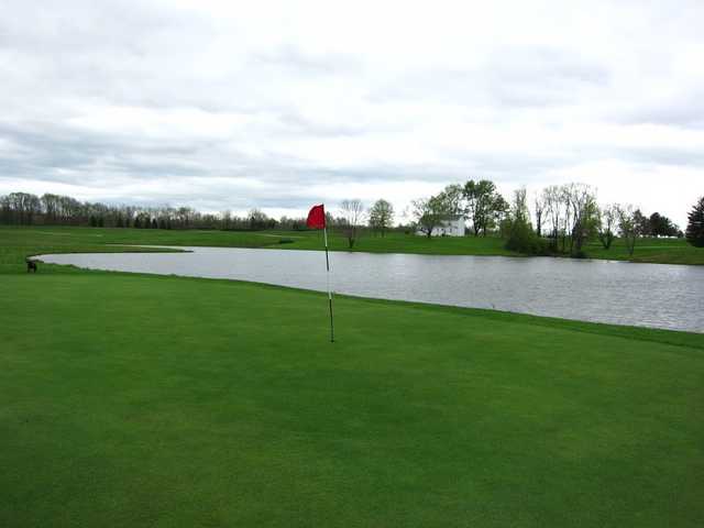 Colonial Pines Golf Club - photo 4