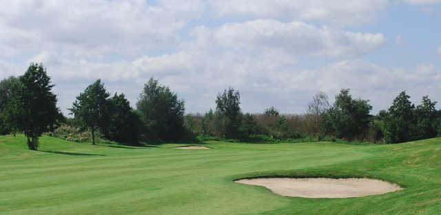 Kingswood Golf Centre - photo 2