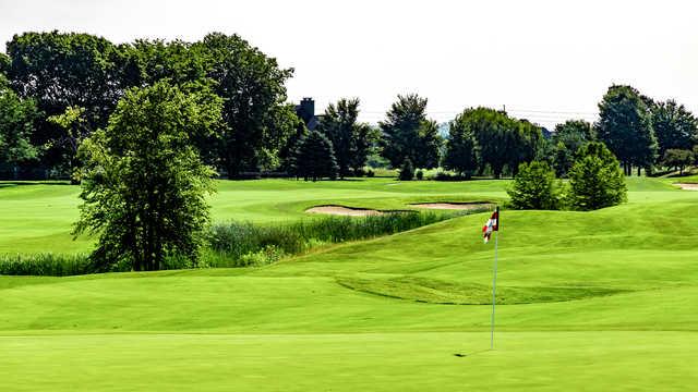 Atkins Golf Club - photo 2