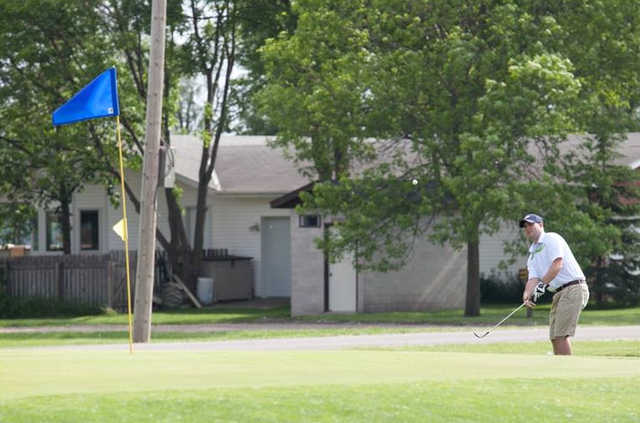Cottonwood Country Club - photo 3