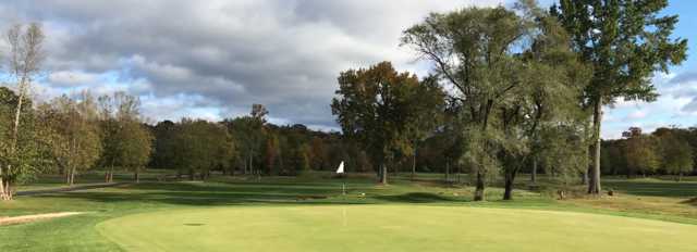 Meadows Golf Club - photo 3