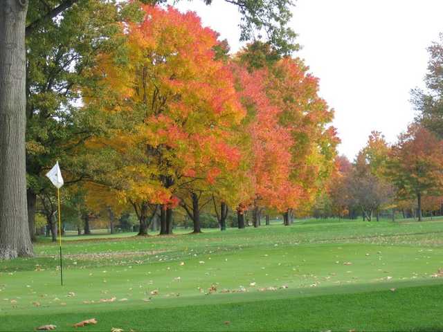 Elyria Country Club - photo 3