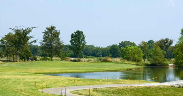 Champions Run Golf Course - photo 2
