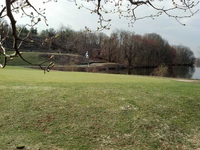 Sprain Lake Golf Course - photo 5