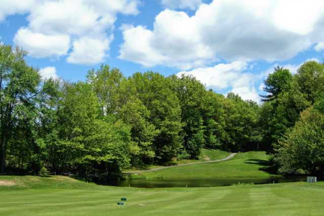 Farmington Woods Country Club - photo 2