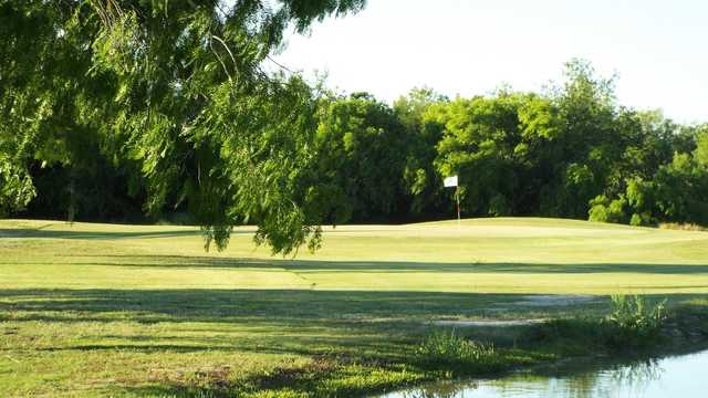 Sinton Municipal Golf Course - photo 3