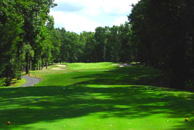 Medford Village Country Club - photo 3