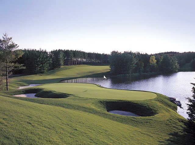 Woodington Lake Golf Club - photo 2